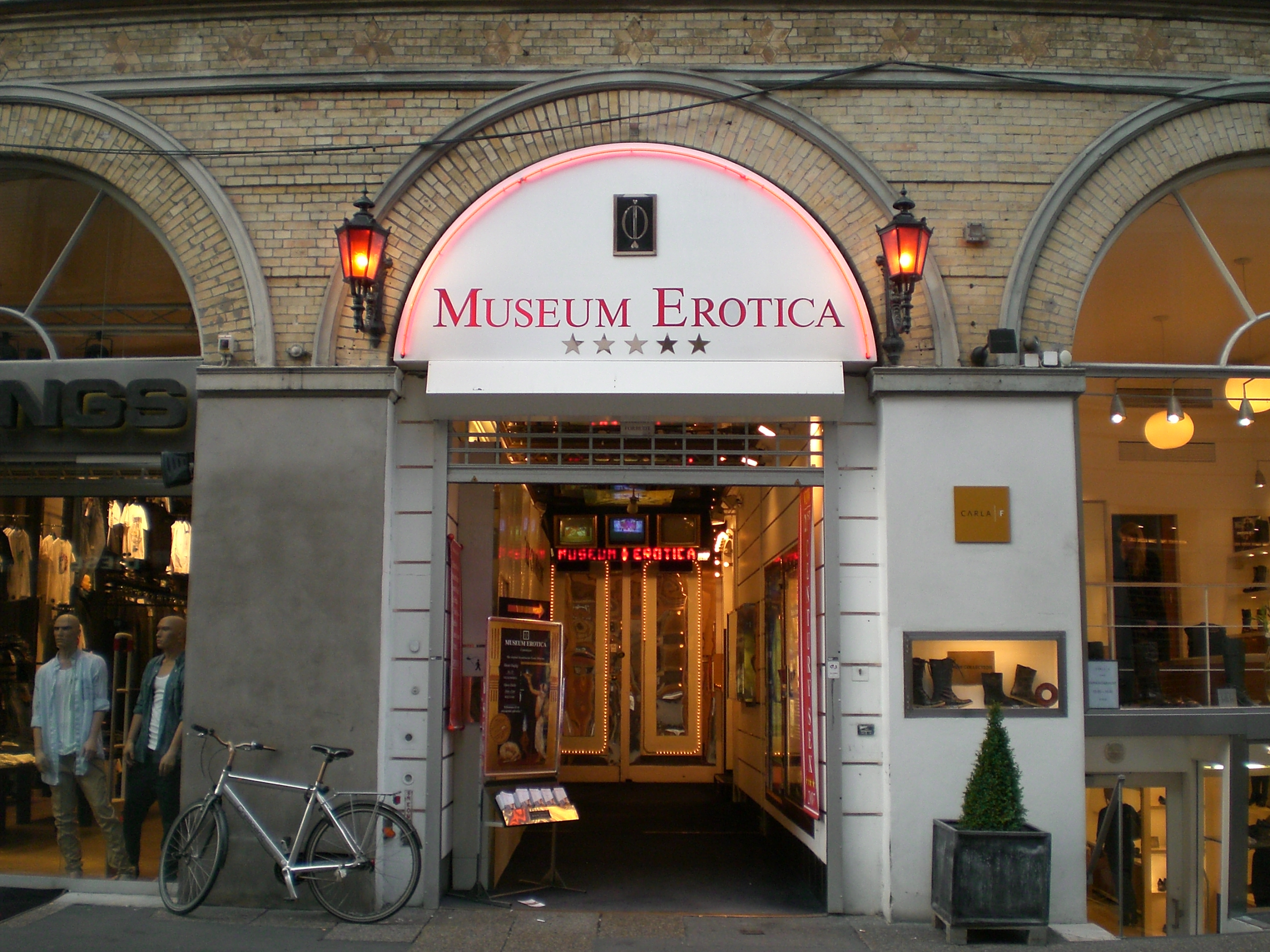 Museum Erotica 93